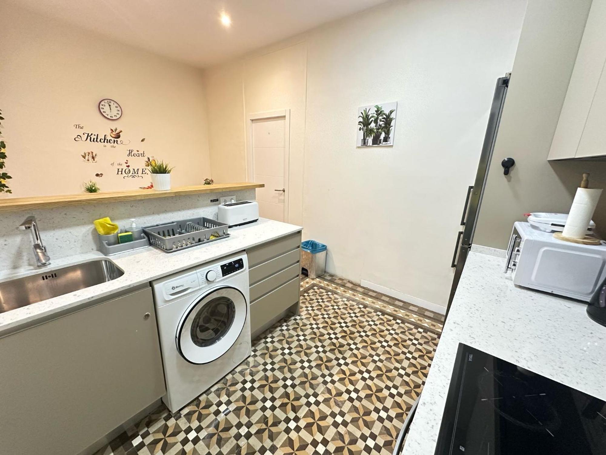 Rooms Balmes Barcellona Esterno foto